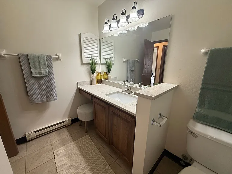 High Point Commons Apartments — Photo 61