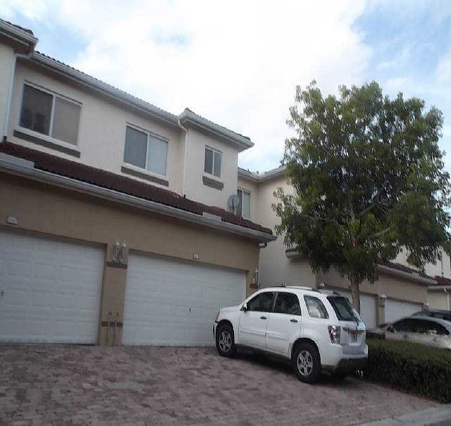 2nd image of 2449 SE 19th St