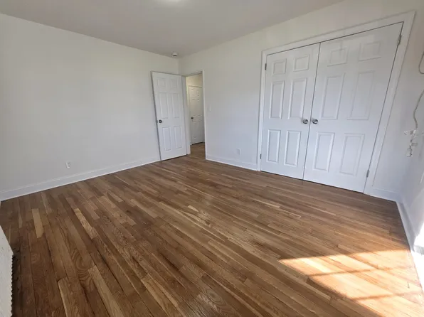 223-17 59th Avenue image 9 of 22