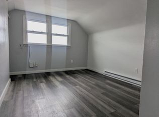 564 Walton Ave APT A, Hummelstown, PA 17036