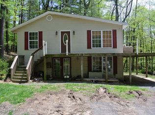 449 Cranberry Rd, East Stroudsburg, PA 18301