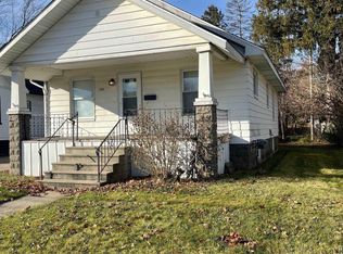 1609 Avon St, Saginaw, MI 48602