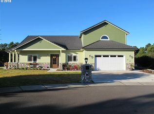 45 Bonnett Way, Florence, OR 97439