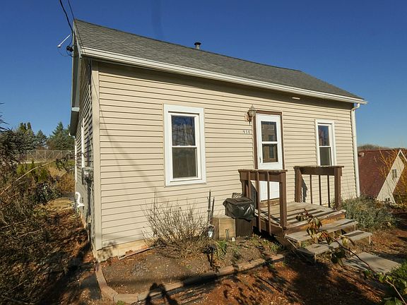 4th image of 950 E Mineral St