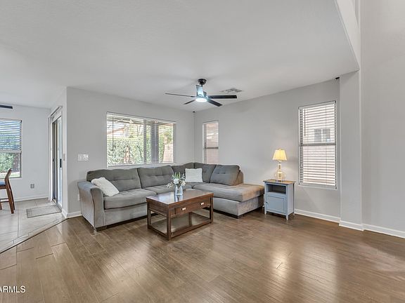 5th image of 1836 E GALVESTON Street