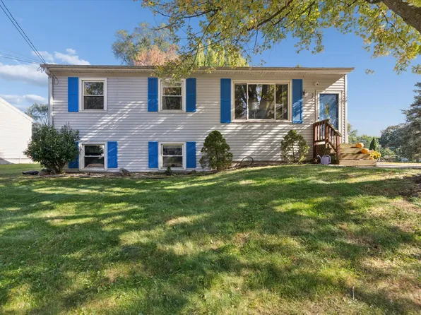 5837 Alten St, Portage, MI 49024