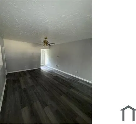 3 bed, 836 sqft, $1,500 — Photo 2