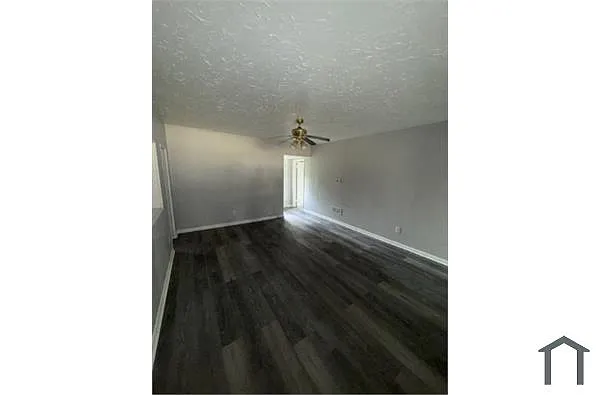 Building Photo - 127 Winona Dr