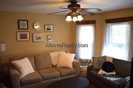 7 bed, 2.0 bath, $7,700 — Photo 3