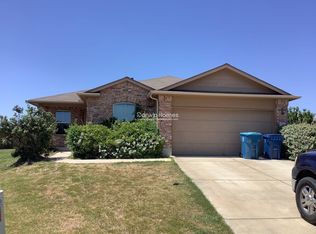 18304 Cloudmore Ln, Elgin, TX 78621