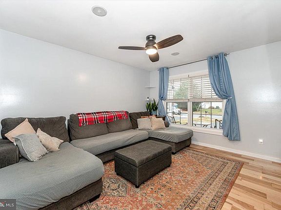 5th image of 1024 Kasinof Ave