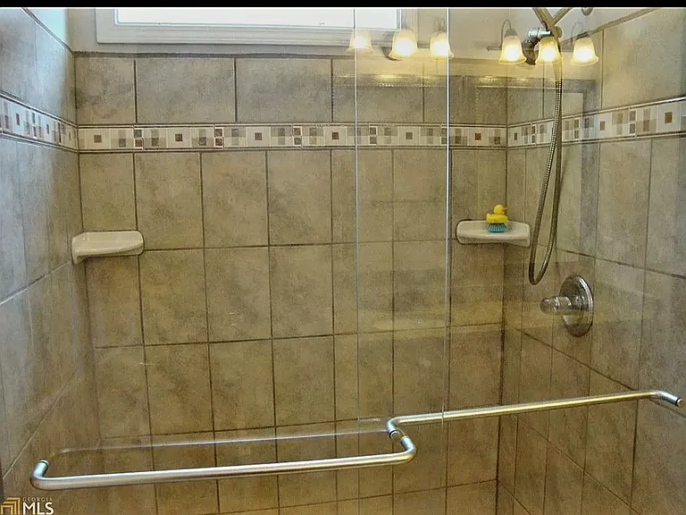 403 Saint Dunstans Ct — Photo 14