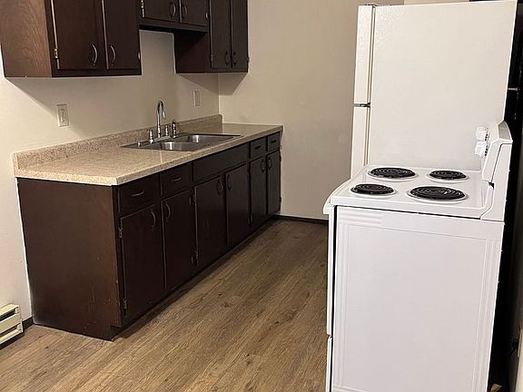 4th image of 487 Ivy Ln #22