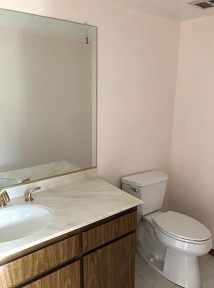 downstairs powder room 1/4 bathroom