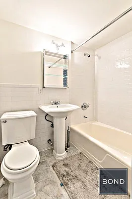 Rented by Bond New York | media 35