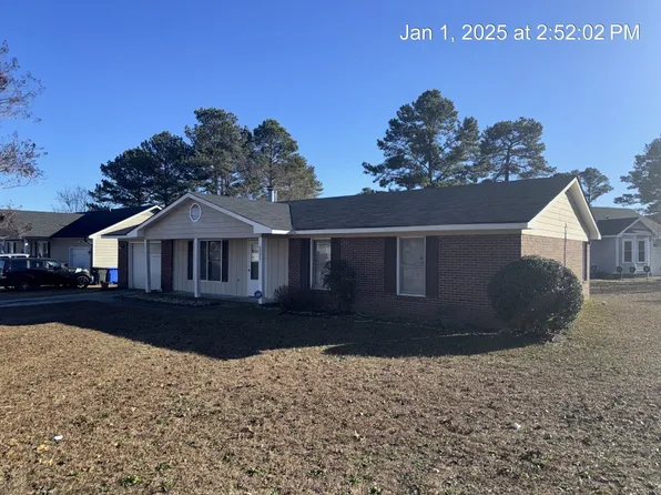 5021 Paulsun Dr, Fayetteville, NC 28304