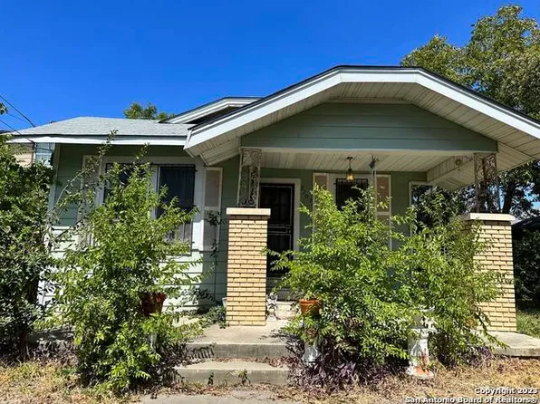 2107 Saunders Ave, San Antonio, TX 78207