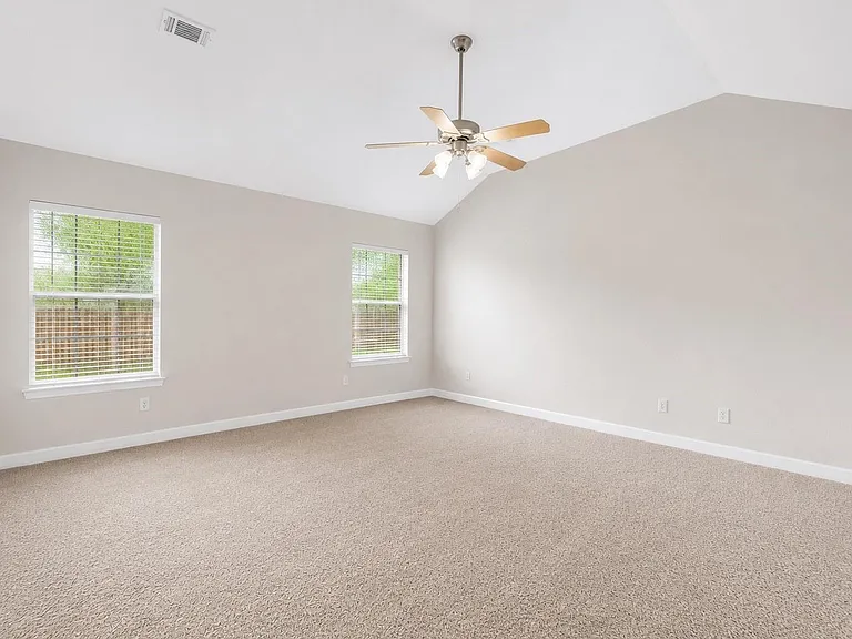19002 Timber Way Dr — Photo 12