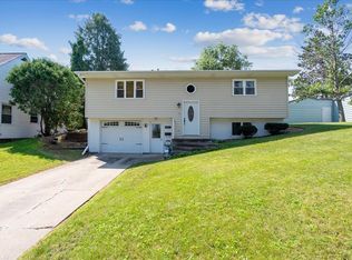 407 3rd St, Traer, IA 50675