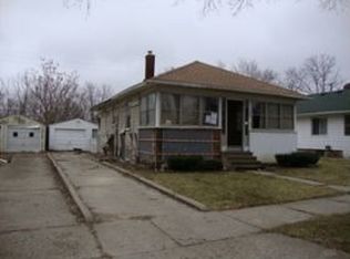 1905 Clement St, Flint, MI 48504