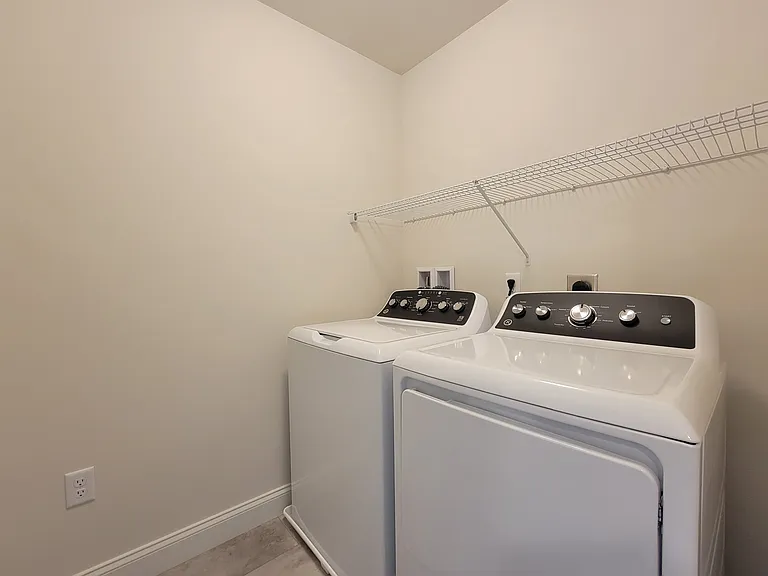 101 Magnolia Dr — Photo 17