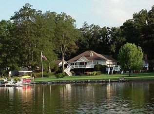 25076 N Shore Dr, Elkhart, IN 46514