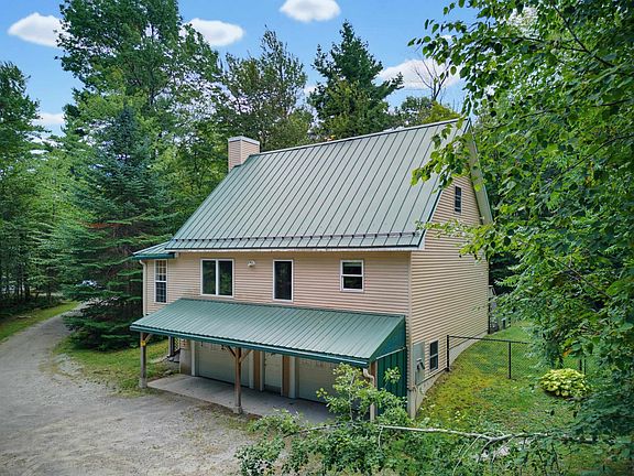 4th image of 394 Faxon Hill Road