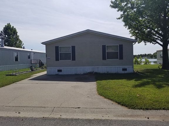 4th image of 37 Mallard Dr