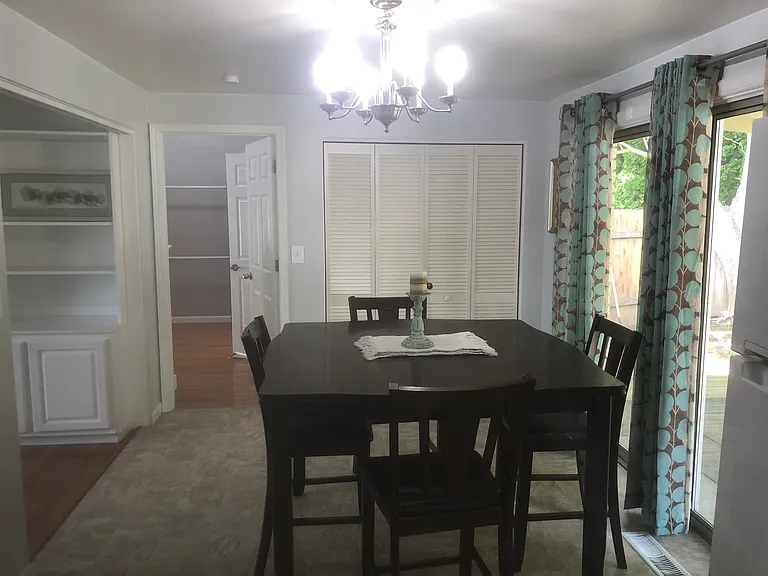 2418 W Malad St — Photo 10