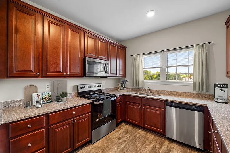 Residences of Summerlin — Photo 4