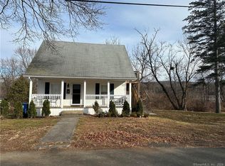 20 Dewey Pl, Plainville, CT 06062