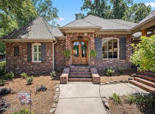 106 Timber Dr, Madison, MS 39110