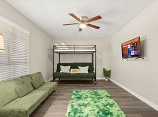 1300 W Ben White Blvd #208, Austin, TX 78704