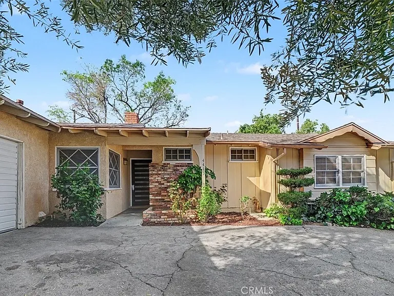4413 Canoga Dr — Photo 3