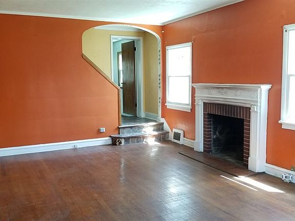 5th image of 14321 S Lowe Ave