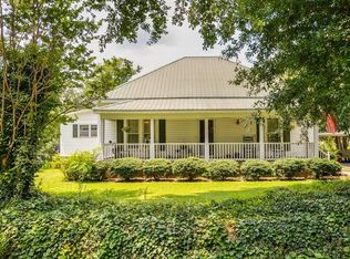 560 Banning Rd, Whitesburg, GA 30185