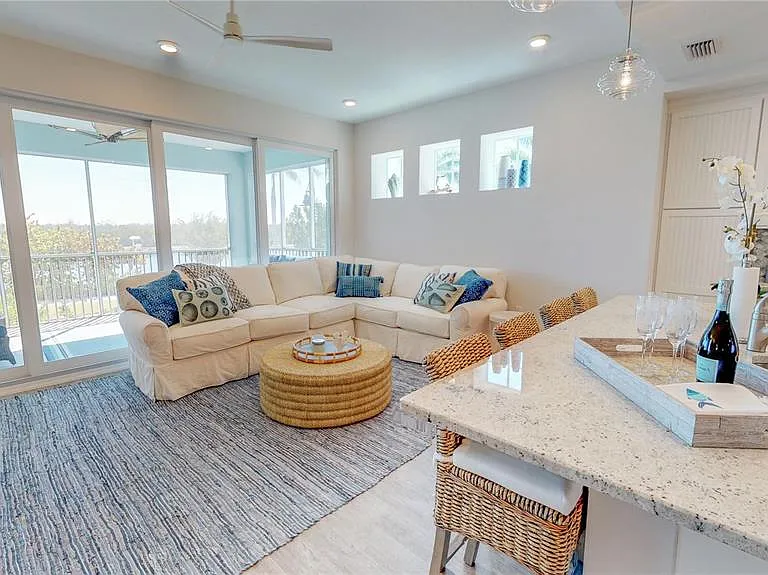 387 Aruba Cir #103 — Photo 30