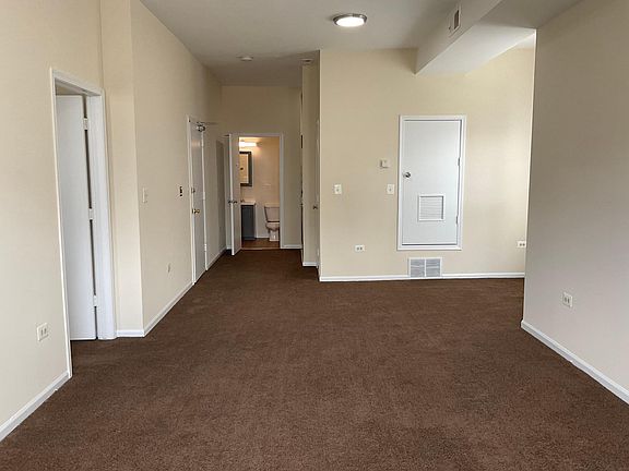 5th image of 1016 E 62nd St #201