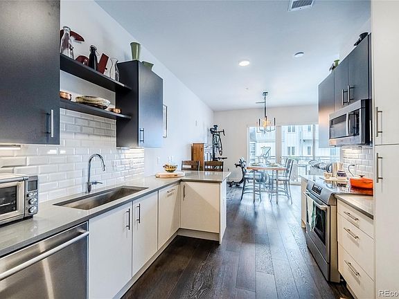 4th image of 2525 Arapahoe St Unit Rd 209
