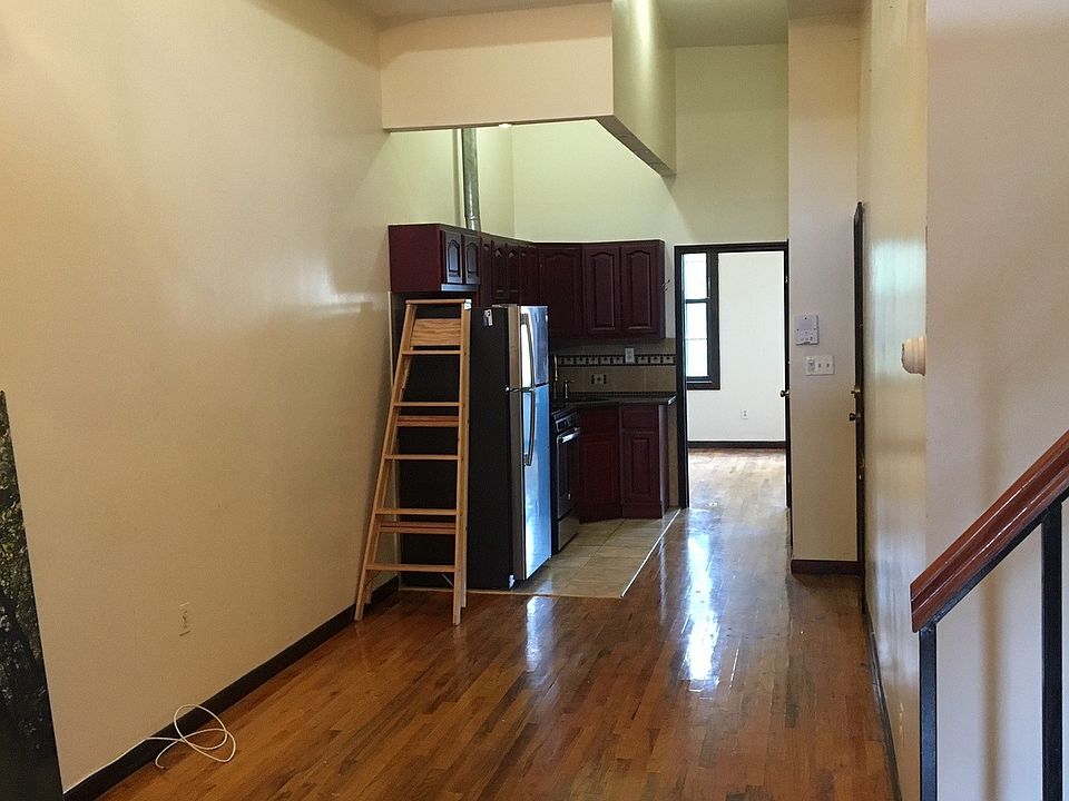 1st image of 187 Stanhope St #3D