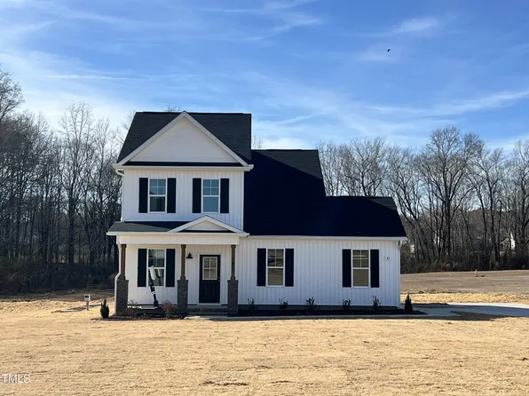 43 Olde Place Dr, Zebulon, NC 27597