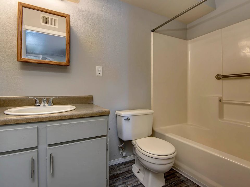 Meadowview Apartments 3440 E Lombard St Springfield MO Zillow