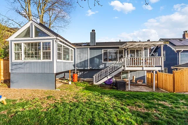 Fully fenced, spacious backyard
