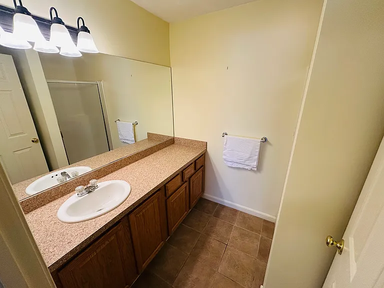1800 Douglas Ave #101 — Photo 21