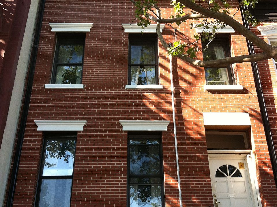 1st image of 1031 51st Ave