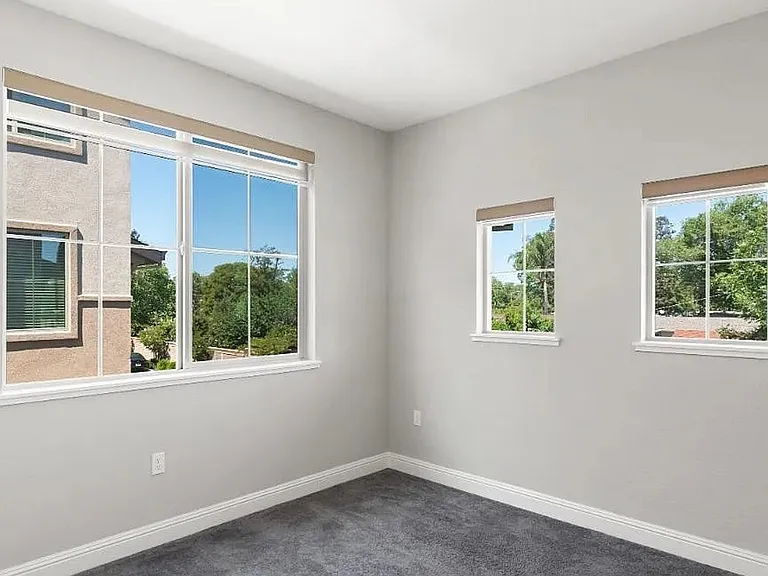 1256 Detroit Ave #5 — Photo 11