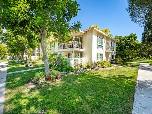 77 Calle Aragon Unit C, Laguna Woods, CA 92637