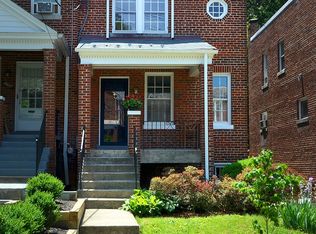 3758 W St NW, Washington, DC 20007