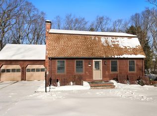 24 Monument Hill Rd, Chelmsford, MA 01824