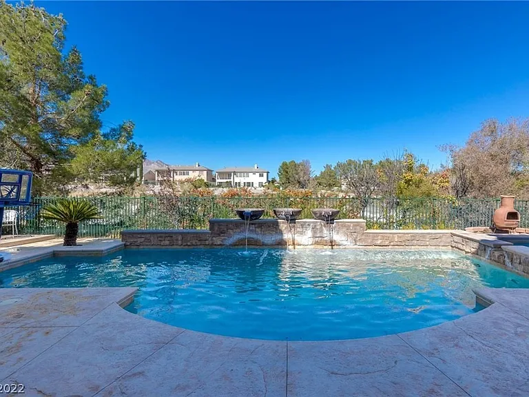 9720 Verlaine Ct — Photo 43